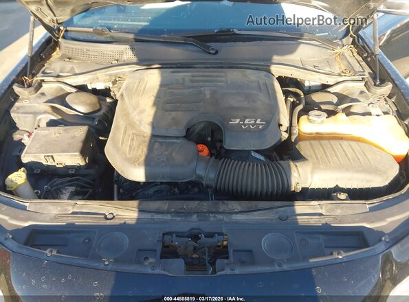 2C3CCAEG2GH342723 2016 CHRYSLER 300 Black Rear view