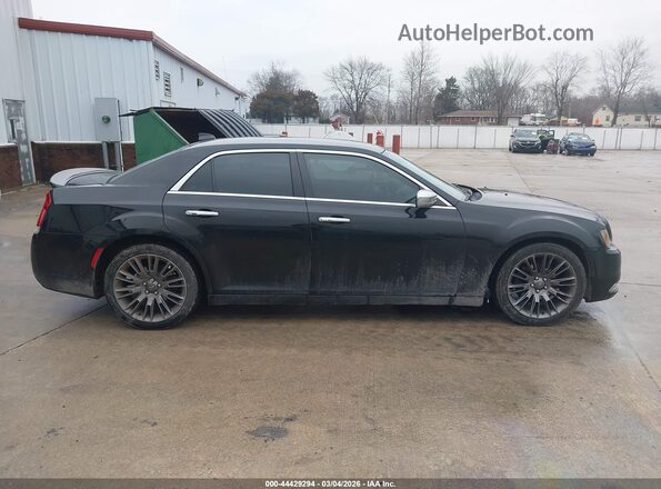 2C3CCAEG5KH538020 2019 CHRYSLER 300 Black Rear interior view
