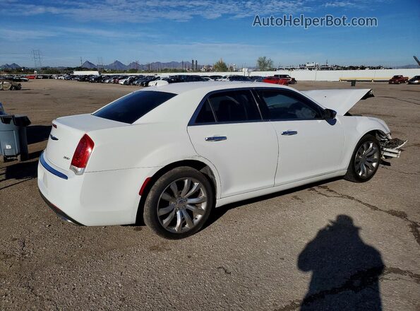2C3CCAEGXJH168083 2018 CHRYSLER 300 Белый Задняя правая четверть