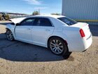 2018 Chrysler 300 Limited Белый vin: 2C3CCAEGXJH168083