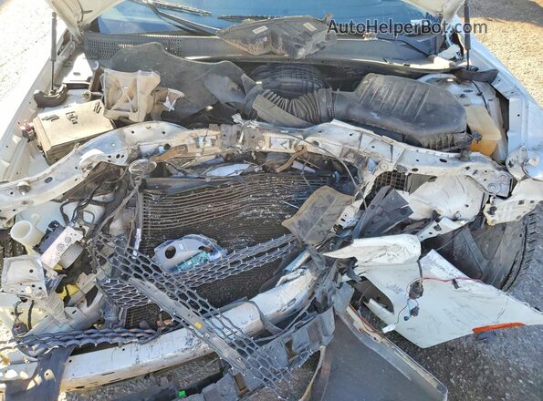 2C3CCAEGXJH168083 2018 CHRYSLER 300 Белый Вид задней части салона