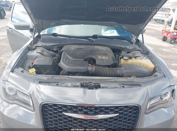 2C3CCAGG0KH635199 2019 CHRYSLER 300 Gray Vista trasera