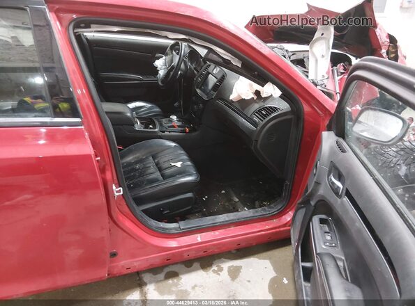 2C3CCAGG1HH632014 2017 CHRYSLER 300 Красный Вид салона спереди