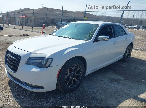2C3CCAGG5GH162035 2016 CHRYSLER 300 Белый Передняя левая четверть