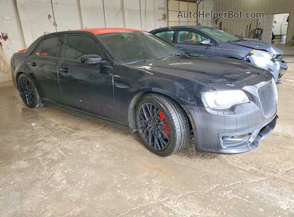 2C3CCARG7KH560403 2019 CHRYSLER 300 Черный Передняя правая четверть