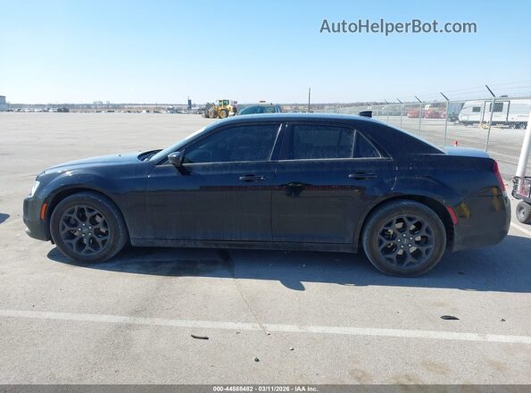 2C3CCARG9KH581205 2019 CHRYSLER 300 Черный Панорамный вид салона 360°