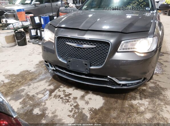 2C3CCARGXHH607755 2017 CHRYSLER 300 Серый Вид спереди