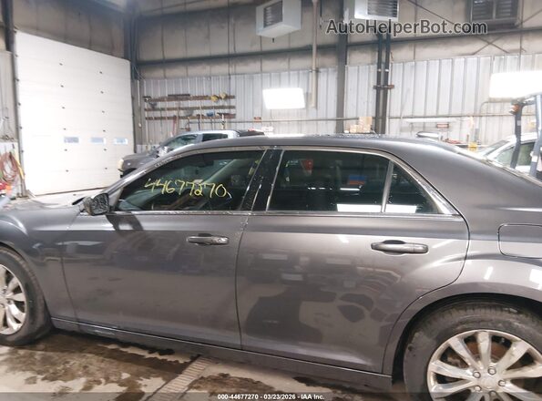 2C3CCARGXHH607755 2017 CHRYSLER 300 Серый Панорамный вид салона 360°