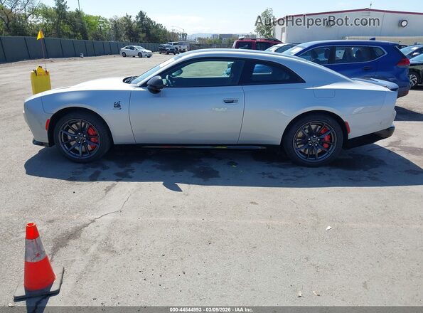 2C3CDBDK2RR205433 2024 DODGE CHARGER Gray 360 interior view