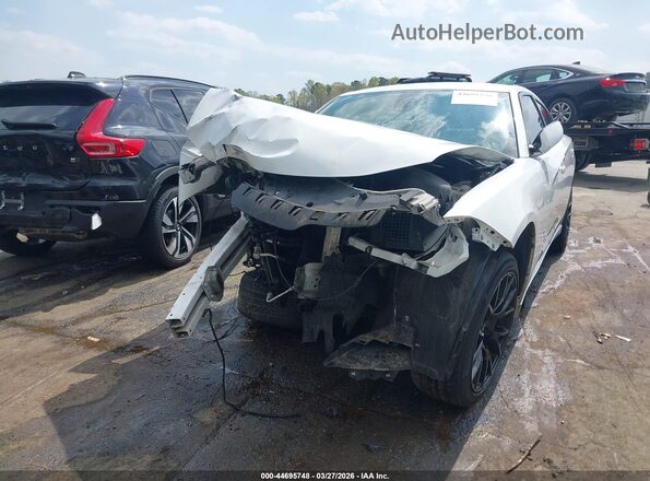 2C3CDXAT4GH130005 2016 DODGE CHARGER White Widok zestawu wskaźników