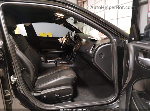 2C3CDXBG2KH564417 2019 DODGE CHARGER Черный Вид салона спереди