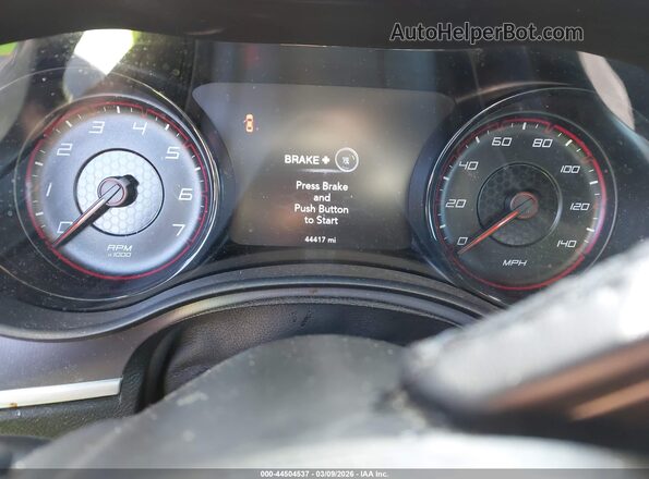 2C3CDXBG2LH200404 2020 DODGE CHARGER Черный Вид задних сидений
