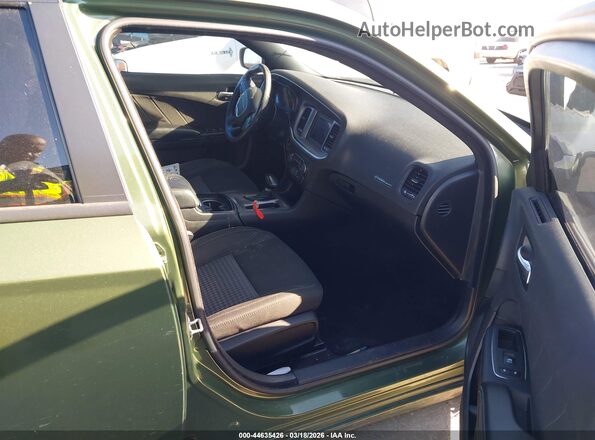 2C3CDXBG7KH715199 2019 DODGE CHARGER Зеленый Вид салона спереди