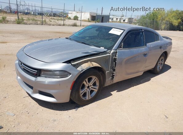2C3CDXBG8HH529437 2017 DODGE CHARGER Серебряный Передняя левая четверть