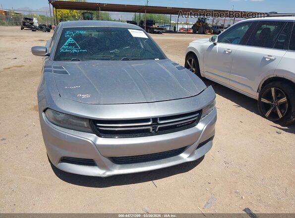 2C3CDXBG8HH529437 2017 DODGE CHARGER Серебряный Вид задней части салона