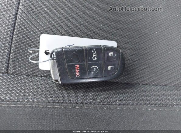 2C3CDXCT2HH572053 2017 DODGE CHARGER White Вид панелі приладів
