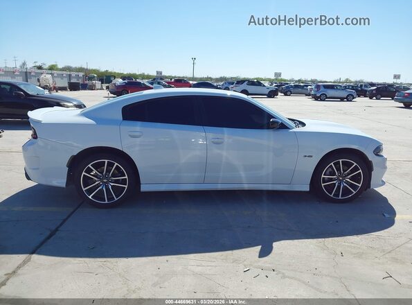 2C3CDXCT2PH599218 2023 DODGE CHARGER White Սալոնի հետևի տեսք