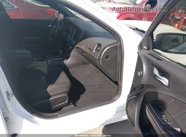 2C3CDXCT8NH153829 2022 DODGE CHARGER White Front interior view