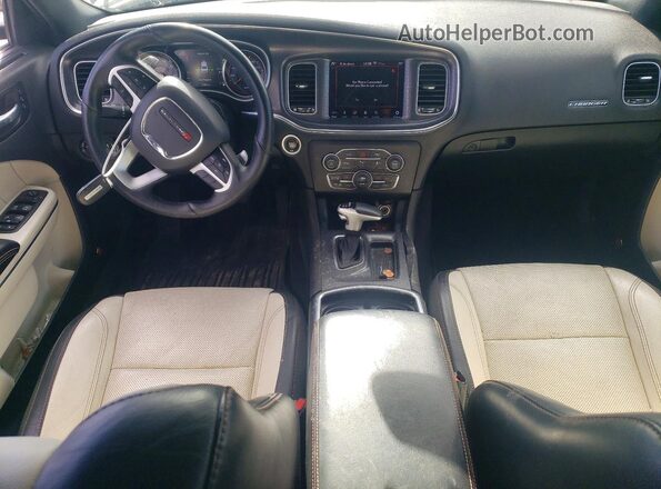 2C3CDXCT9JH114046 2018 DODGE CHARGER Черный Вид панели приборов