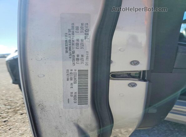 2C3CDXGJ0KH670336 2019 DODGE CHARGER Silver Vista del compartimento del motor