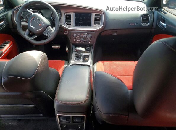 2C3CDXGJ4NH216904 2022 DODGE CHARGER White Widok deski rozdzielczej