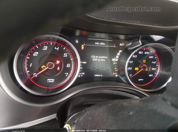 2C3CDXGJ5KH572175 2019 DODGE CHARGER Red Widok tylnych siedzeń