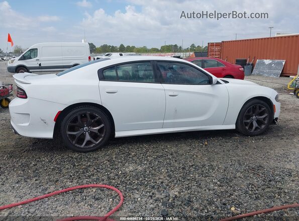 2C3CDXHG0KH566903 2019 DODGE CHARGER White Widok wnętrza z tyłu