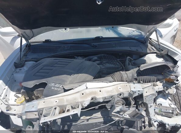 2C3CDXHG2KH632061 2019 DODGE CHARGER Белый Вид сзади