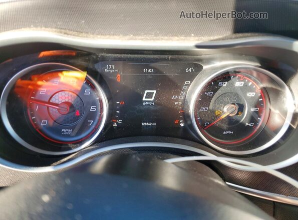 2C3CDXHG7HH523670 2017 DODGE CHARGER Черный Вид щитка приборов