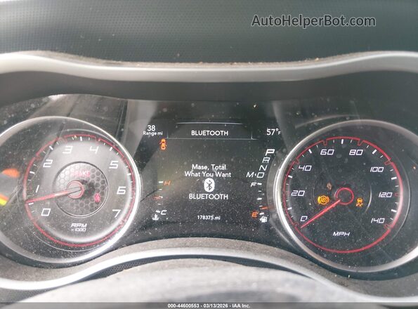 2C3CDXHG9JH176395 2018 DODGE CHARGER Белый Вид задних сидений