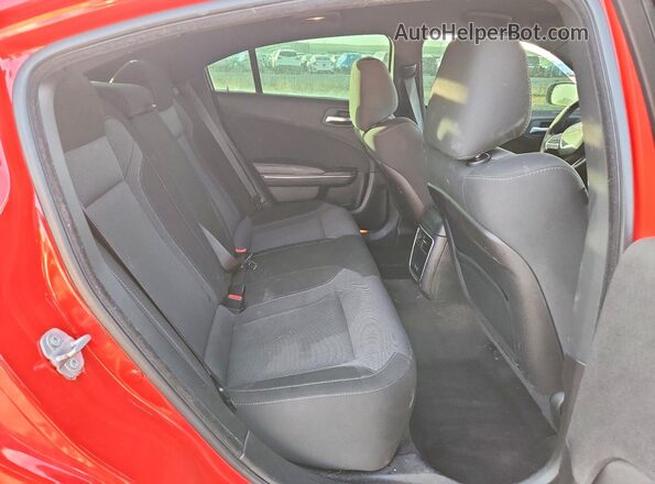 2C3CDXJG9HH569883 2017 DODGE CHARGER Red უკანა სავარძლების ხედი