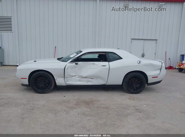 2C3CDZAG1GH275517 2016 DODGE CHALLENGER Белый Панорамный вид салона 360°