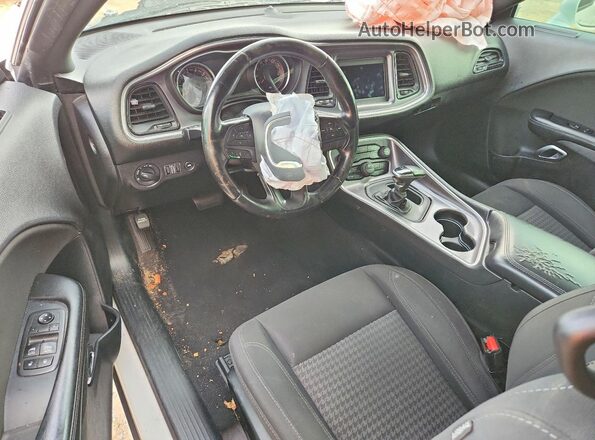 2C3CDZAG2KH632311 2019 DODGE CHALLENGER Белый Вид панели приборов