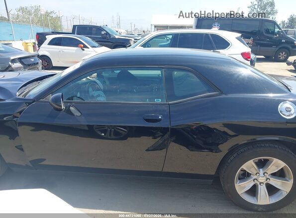 2C3CDZAG2PH553518 2023 DODGE CHALLENGER Черный Панорамный вид салона 360°