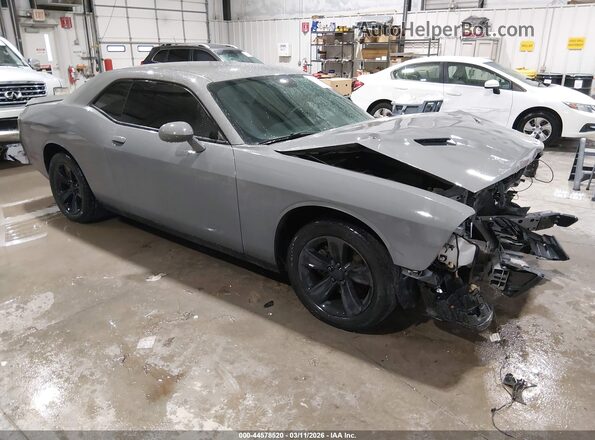 2C3CDZAG3JH294609 2018 DODGE CHALLENGER Серый Передняя правая четверть