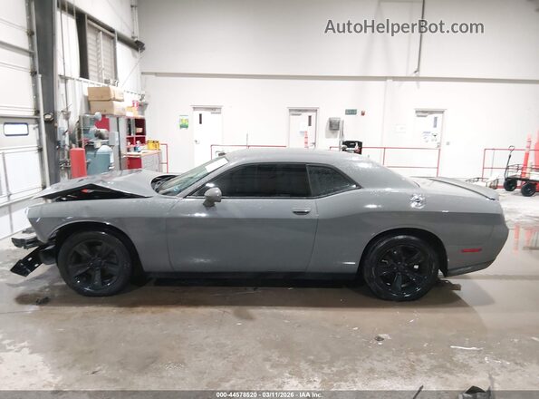 2C3CDZAG3JH294609 2018 DODGE CHALLENGER Серый 