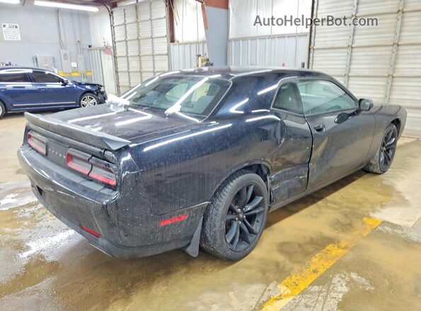 2C3CDZAG3JH310078 2018 DODGE CHALLENGER Черный Задняя правая четверть