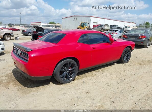 2C3CDZAG5JH128382 2018 DODGE CHALLENGER Красный Задняя правая четверть