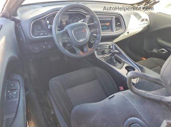 2C3CDZAG5KH735478 2019 DODGE CHALLENGER Черный Вид панели приборов