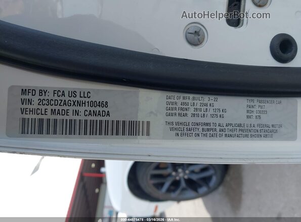 2C3CDZAGXNH100468 2022 DODGE CHALLENGER Белый Вид подкапотного пространства