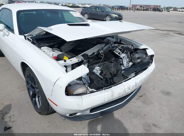 2C3CDZAGXNH100468 2022 DODGE CHALLENGER Белый 