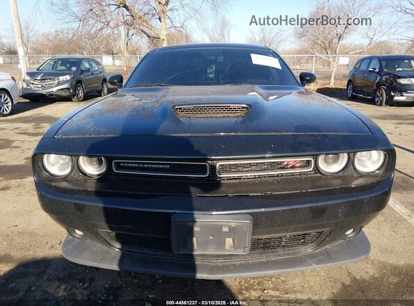 2C3CDZBT3LH118643 2020 DODGE CHALLENGER Черный Вид щитка приборов
