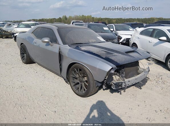 2C3CDZBT4JH225018 2018 DODGE CHALLENGER Серебряный Передняя правая четверть