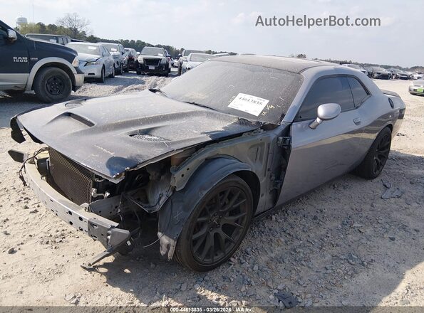 2C3CDZBT4JH225018 2018 DODGE CHALLENGER Серебряный Передняя левая четверть