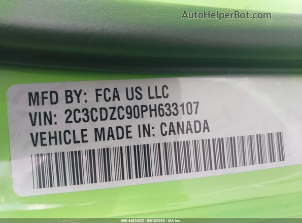 2C3CDZC90PH633107 2023 DODGE CHALLENGER Зеленый Вид подкапотного пространства
