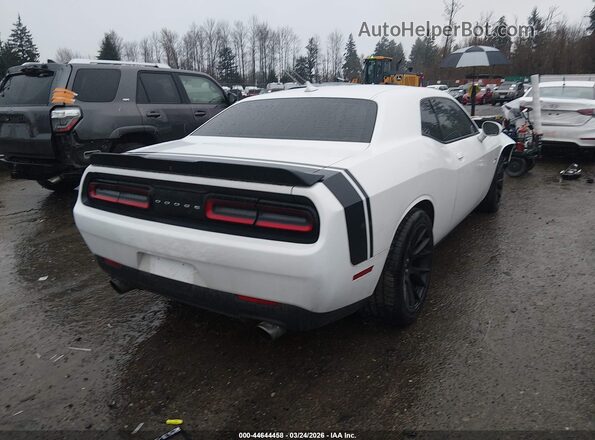 2C3CDZFJ3JH127610 2018 DODGE CHALLENGER Белый Задняя правая четверть