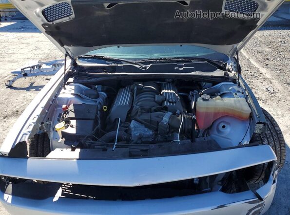 2C3CDZFJ6KH684383 2019 DODGE CHALLENGER Черный Вид задней части салона