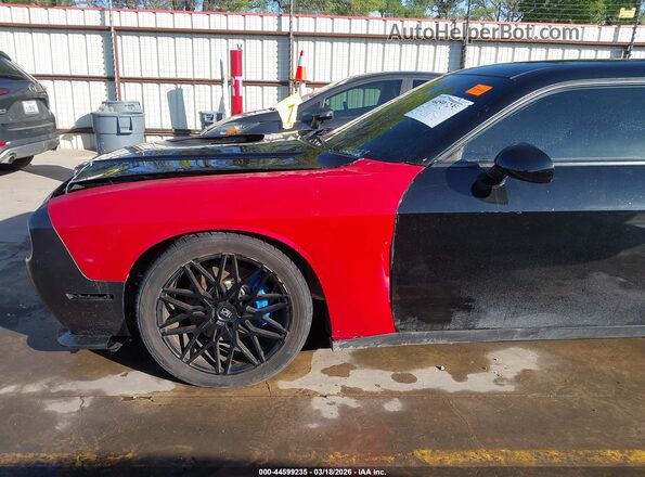 2C3CDZFJ9HH613798 2017 DODGE CHALLENGER Черный 