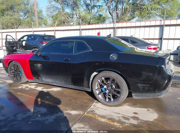 2C3CDZFJ9HH613798 2017 DODGE CHALLENGER Черный 