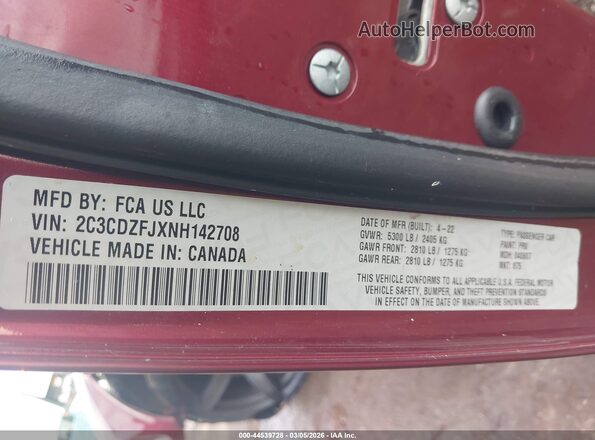 2C3CDZFJXNH142708 2022 DODGE CHALLENGER Red Widok komory silnika
